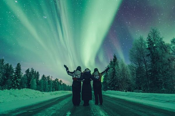 Small Group Northern Lights Photography Tour from Rovaniemi with Beyond Arctic