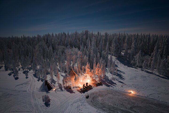 Ranua Aurora Activity Park After Dark with Sauna and Reindeer (4/12)