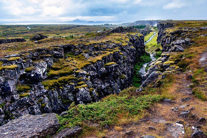 Golden Circle and Northern Lights Small Group Tour from Reykjavík, 11 Hours (8/12)