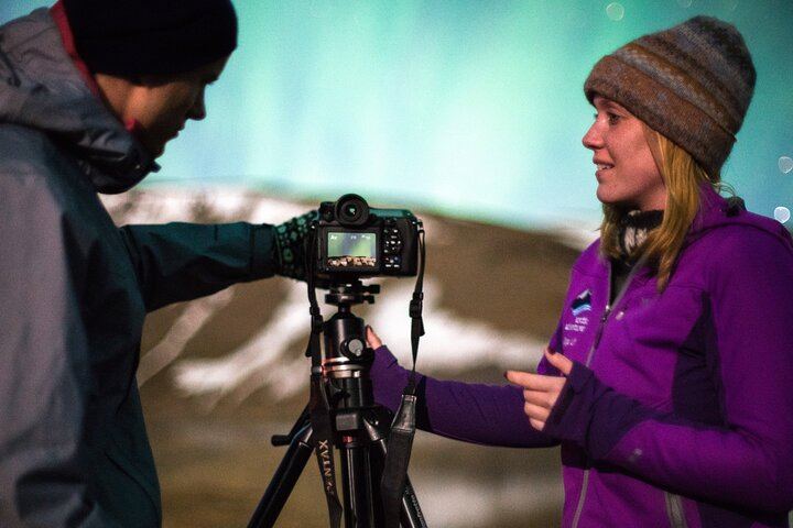 Chasse aux aurores en minibus au départ de Reykjavik, avec couvertures, chocolat chaud et photos gratuites (3/12)