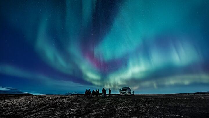 Private Reykjavik Northern Lights Tour with a Professional Photographer (4/12)