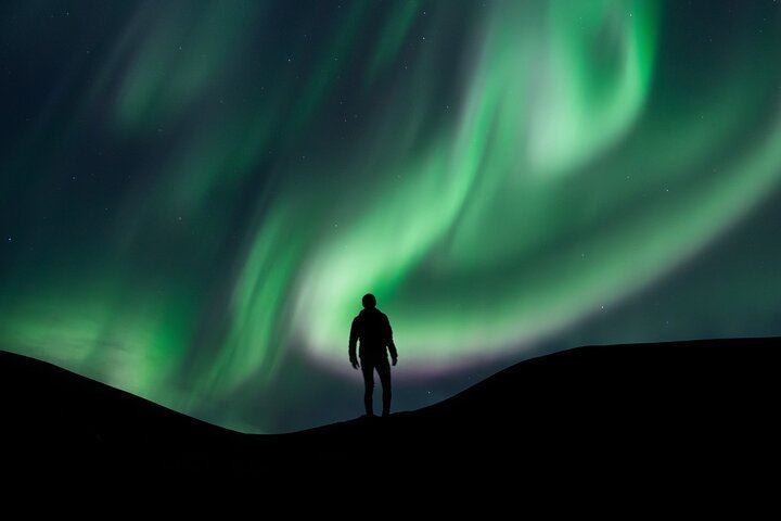 Private Reykjavik Northern Lights Tour with a Professional Photographer (5/12)