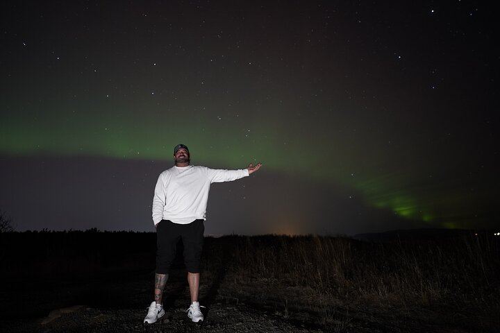 Chasse aux aurores à Reykjavík, avec photos professionnelles et accessoires vikings (11/12)