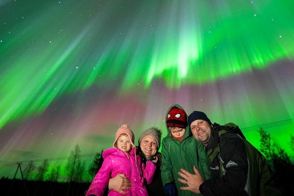 Heated Coach Aurora Hunt from Rovaniemi with Photos and No Aurora, No Payment