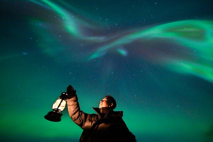 Guaranteed Small Group Aurora Expedition from Rovaniemi with DSLR Photos (3/12)