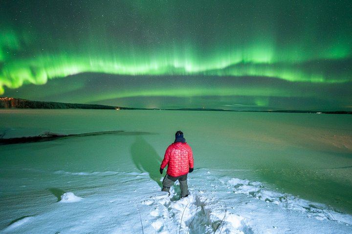 Aurora Hunt from Rovaniemi with a Professional Photographer (4/12)