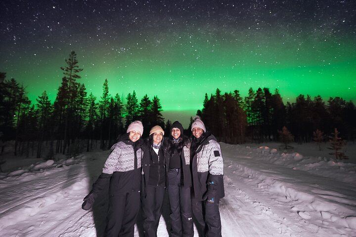 Chasse aux aurores au départ de Rovaniemi : maximum 8 participants, kilométrage illimité, durée jusqu'à 12 heures (11/12)