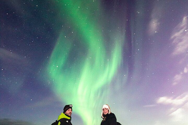 Private Aurora Chase from Rovaniemi by Luxury SUV, No Distance Limit (9/11)