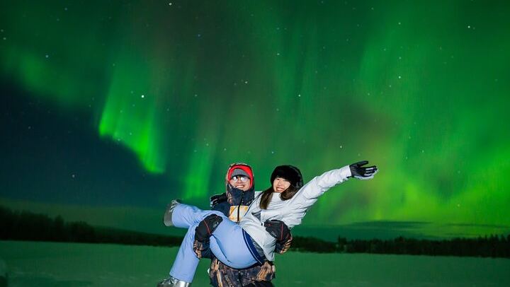 Private Aurora Hunt from Rovaniemi with No Route, Time or Distance Limit (2/12)