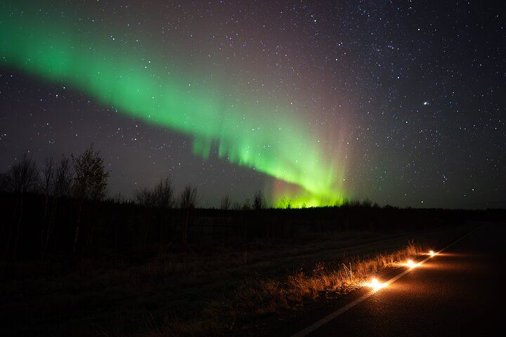 Private Unlimited Range Northern Lights Hunt from Rovaniemi by VIP Van (11/12)