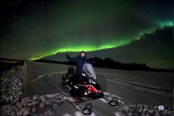 Snowmobile Safari and Northern Lights from Rovaniemi on Private Land (7/8)