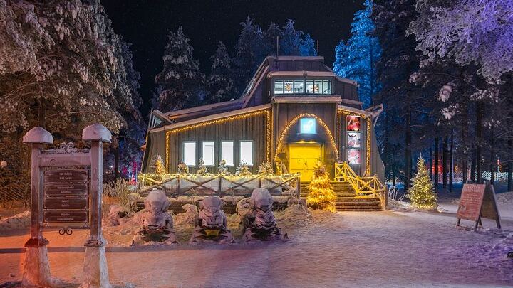 Night Snowmobile Safari in Search of the Northern Lights, Rovaniemi (4/10)