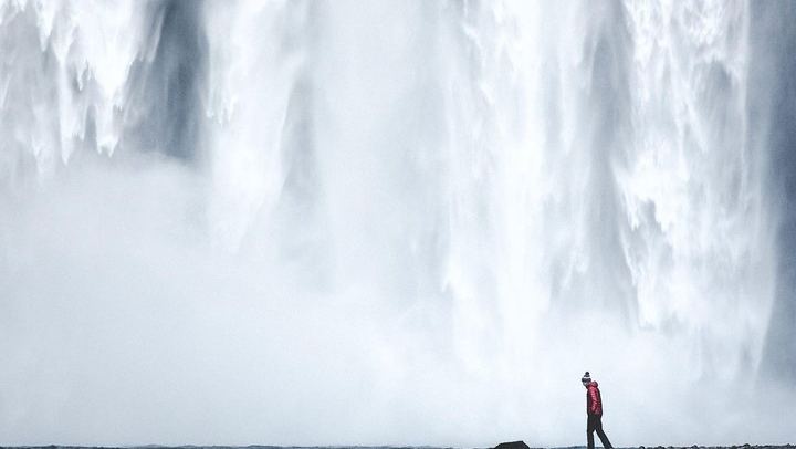 Private Two Day South Coast Tour: Glacier Lagoon, Ice Cave and Aurora (2/8)