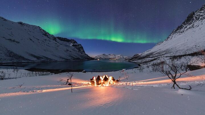 Small Group Quest for the Northern Lights in Tromso by 4x4 Van