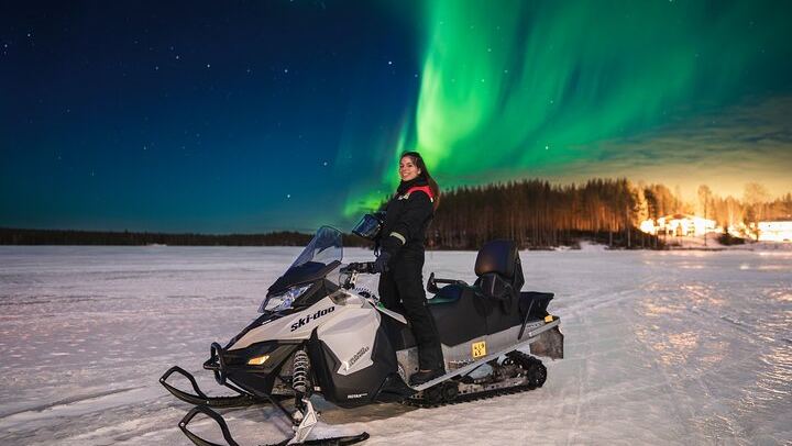 Snowmobile Photography Trip to the Aurora from Rovaniemi