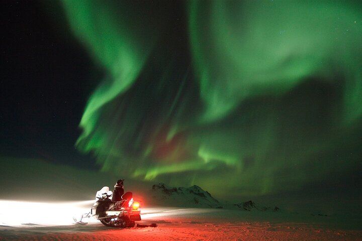 Snowmobile Photography Trip to the Aurora from Rovaniemi (5/5)