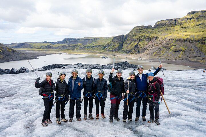 Randonnée sur le glacier de Sólheimajökull et observation des aurores boréales au départ de Reykjavík, en explorant la côte sud (11/12)