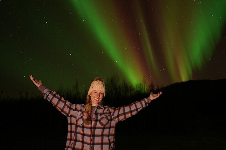 Chena Hot Springs Aurora Night with a Dedicated Guide and Portraits (3/12)