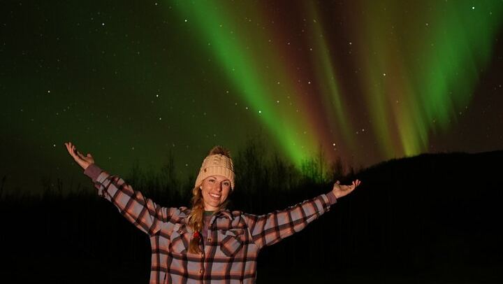 Chena Hot Springs Aurora Night with a Dedicated Guide and Portraits (3/12)