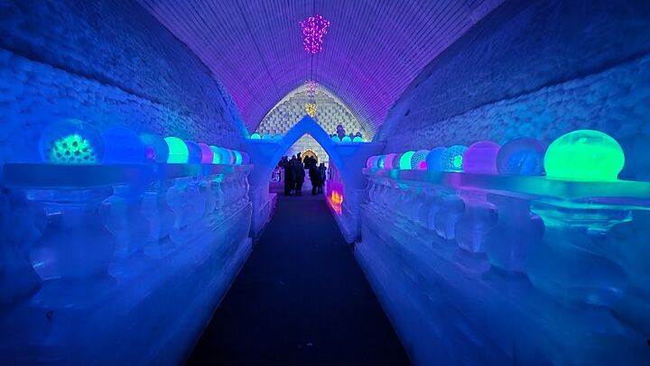 Chena Hot Springs Guided Night with Ice Museum and Aurora Photos