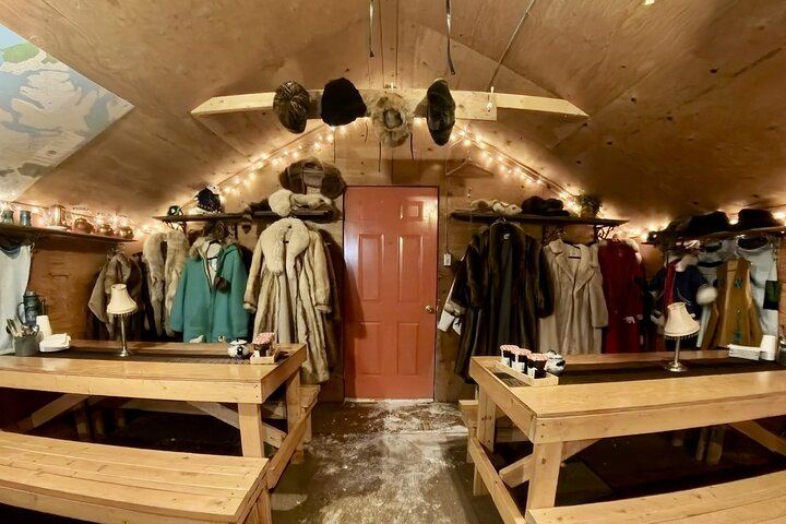 Intimate Aurora Cabin Night with Bannock and Fish Chowder (6/12)