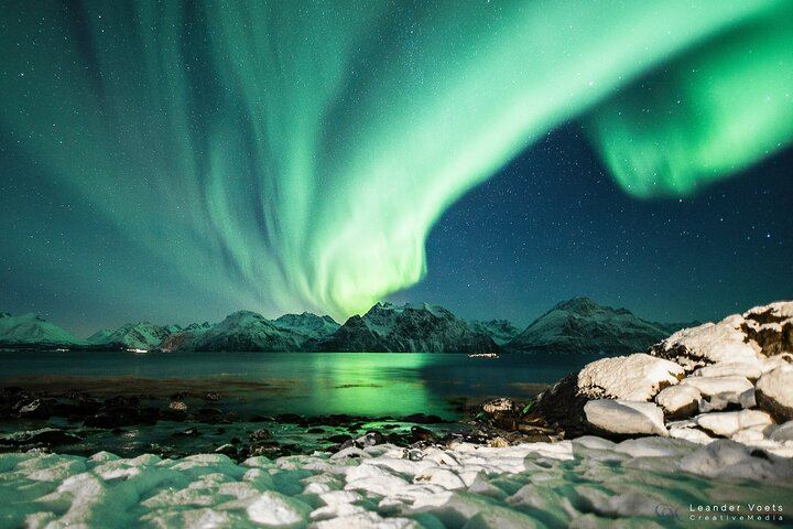 Tromso Northern Lights Minibus Chase, Small Group with Portraits (7/12)