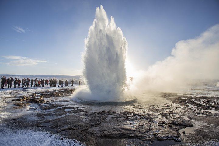 Drei-Tages-Tour: Eisgrotte, Südküste, Golden Circle und Nordlichter (6/12)