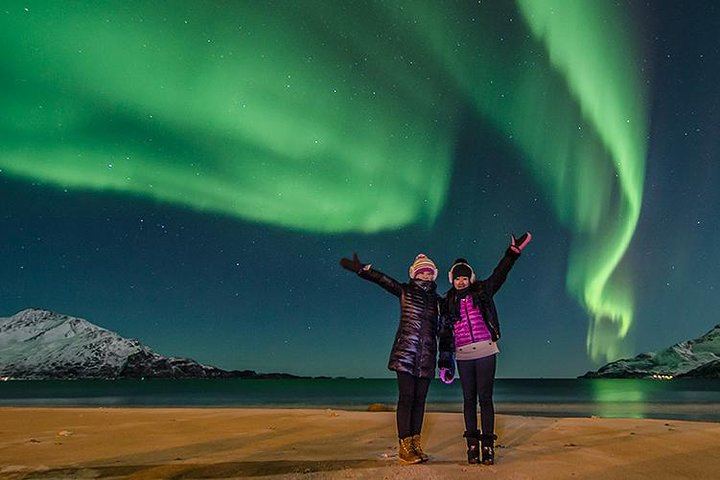 Northern Lights Chase from Tromso with a Professional Photographer (1/7)