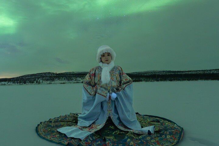 Tromso Northern Lights Tour with Full Arctic Gear and Reindeer Sausage (6/12)