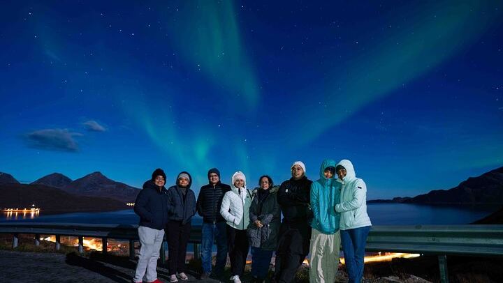 Aurores boréales à Tromsø, avec feu de camp, saucisses de renne et séances photos (3/12)
