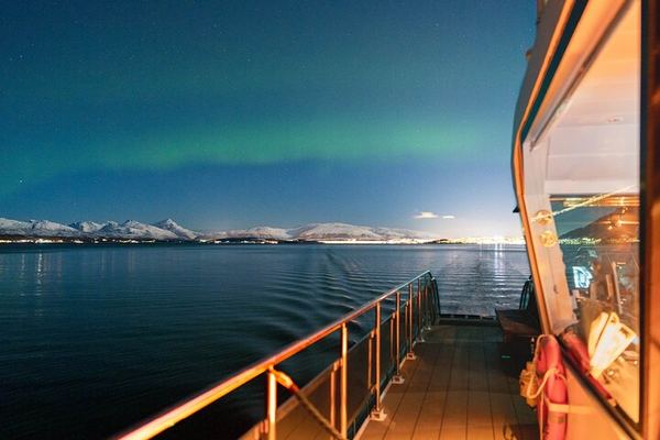 Tromso Aurora Cruise with a Three Course Dinner on Board