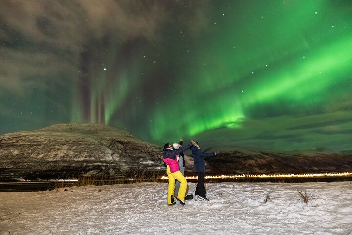 Northern Lights Safari from Tromso, 8 Guests, Hotel Pickup and Thermal Suits (11/12)