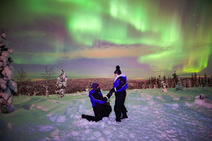 Northern Lights Wilderness Tour from Rovaniemi, Max 8 Guests (3/10)