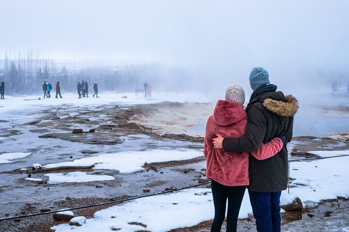 Golden Circle, Keríð Crater, Secret Lagoon and Northern Lights Combo (2/5)