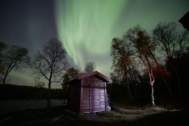 Eine Tour zur Beobachtung des Polarlichts in Tromsø, begleitet von Einheimischen aus Norwegen (3/8)
