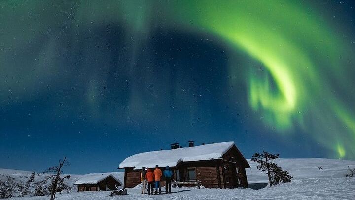 Private 4x4 Northern Lights Hunt from Levi with Aurora Guarantee