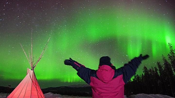 Yukon Aurora Viewing Package: 4 Days and 3 Nights at the AuroraCentre (1/9)